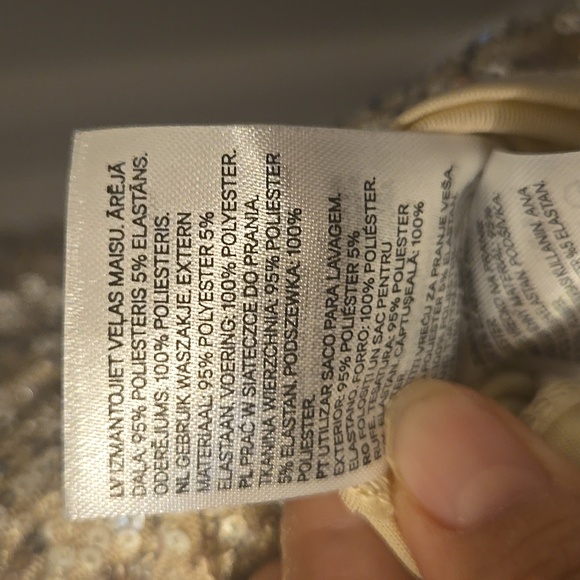 Holiday beautiful dress - Picture 5 of 5